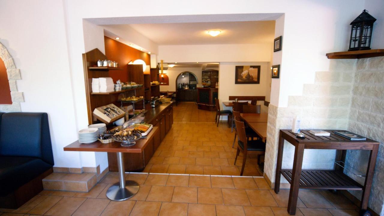רוסט Gaestehaus Parkblick מראה חיצוני תמונה