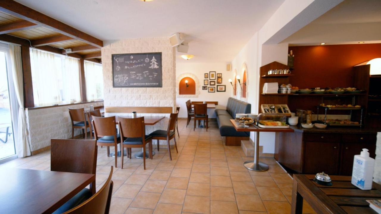 רוסט Gaestehaus Parkblick מראה חיצוני תמונה